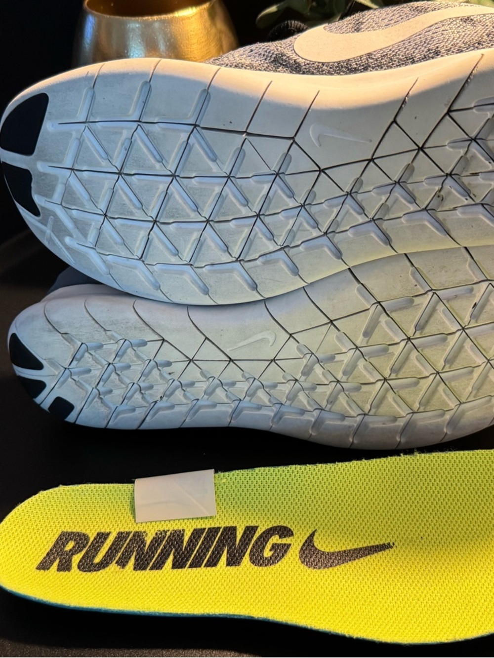 NIKE FREE RUN - Picture 6 of 7